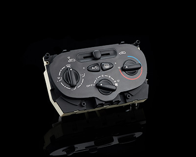 標致208空調(diào)控制器